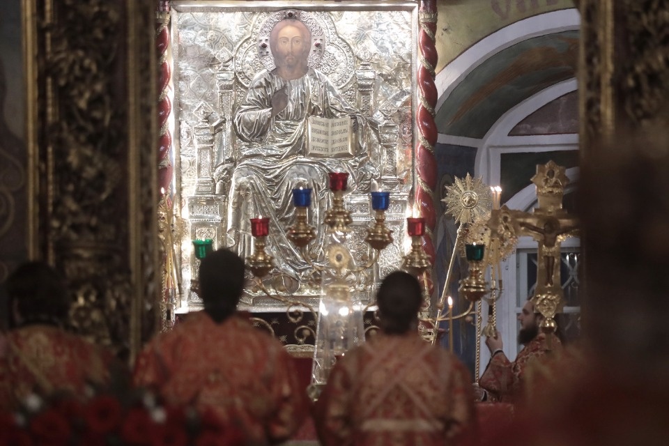 Мощи великомученика Георгия Победоносца встретили в Пскове 