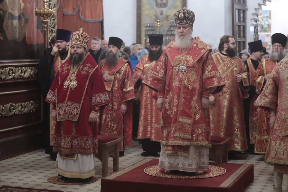 Мощи великомученика Георгия Победоносца встретили в Пскове 