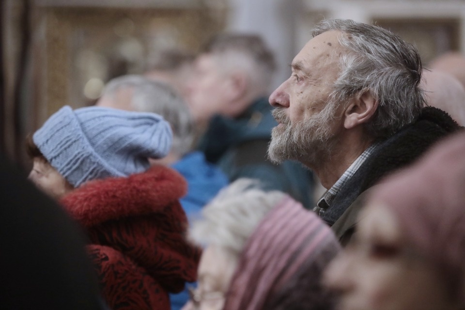 Мощи великомученика Георгия Победоносца встретили в Пскове 