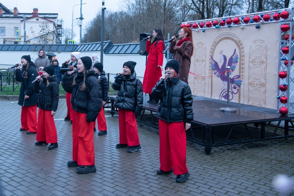 Лучшее – детям 