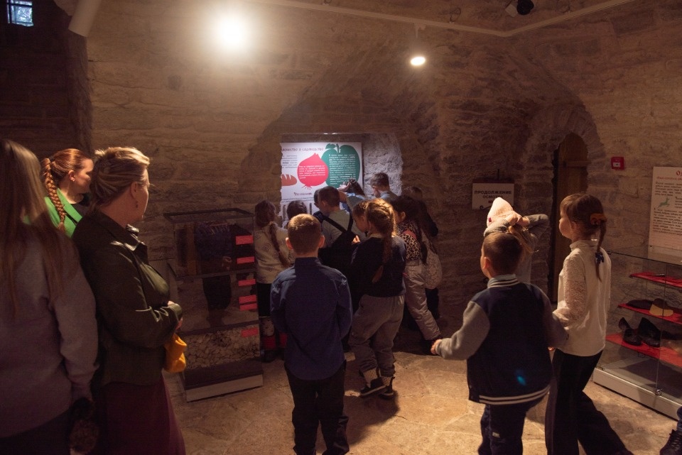 Лучшее – детям 