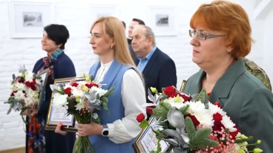 «Лучших педагогических работников» Псковской области наградили в торжественной обстановке «Лучших педагогических работников» Псковской области наградили в торжественной обстановке