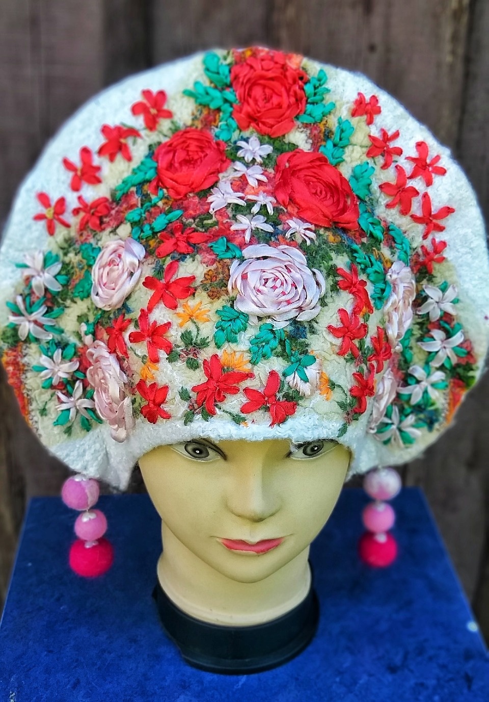 Конь в пальто