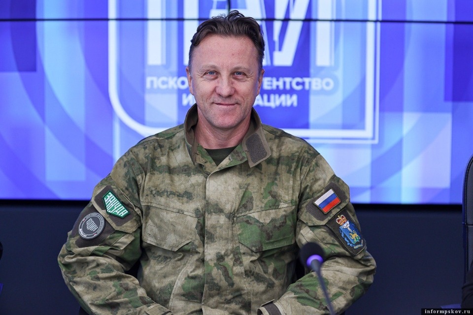 Владислав Бобылев: Прямая линия стала эффективным инструментом для решения многих социально значимых вопросов Владислав Бобылев: Прямая линия стала эффективным инструментом для решения многих социально значимых вопросов