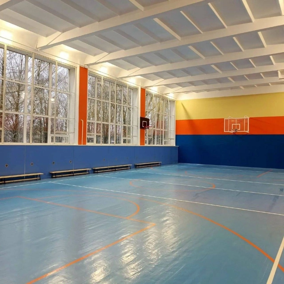 Завершился капремонт спортивного зала Погранично-таможенного-правового лицея Пскова Завершился капремонт спортивного зала Погранично-таможенного-правового лицея Пскова