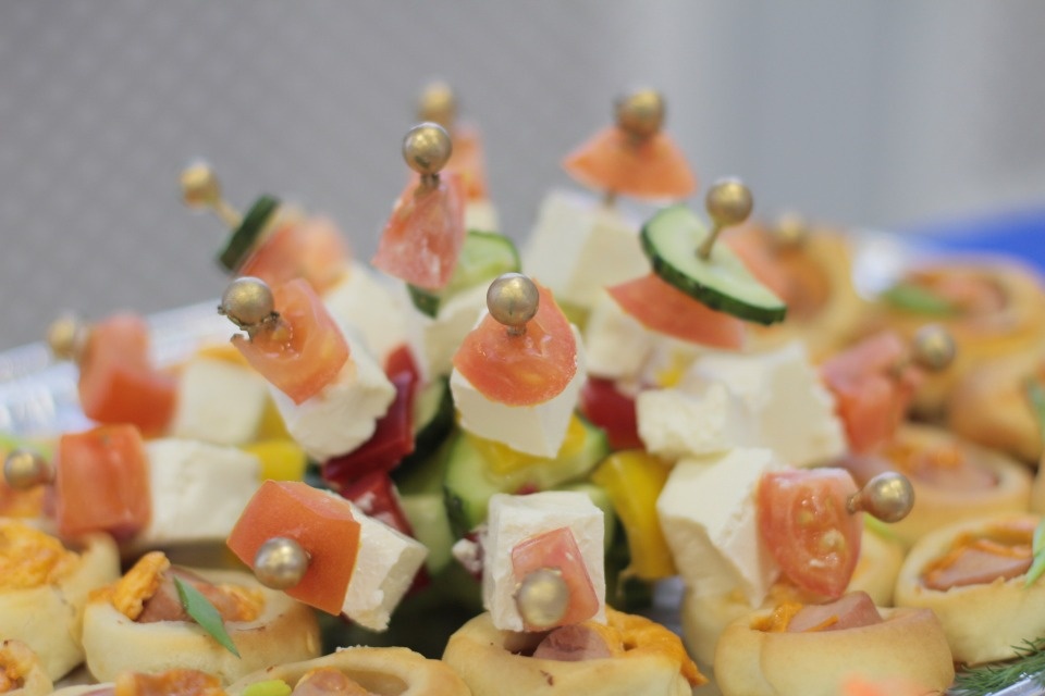 В чем опасность затяжных праздников для здоровья, рассказала псковский нутрициолог Надежда Колтырина В чем опасность затяжных праздников для здоровья, рассказала псковский нутрициолог Надежда Колтырина