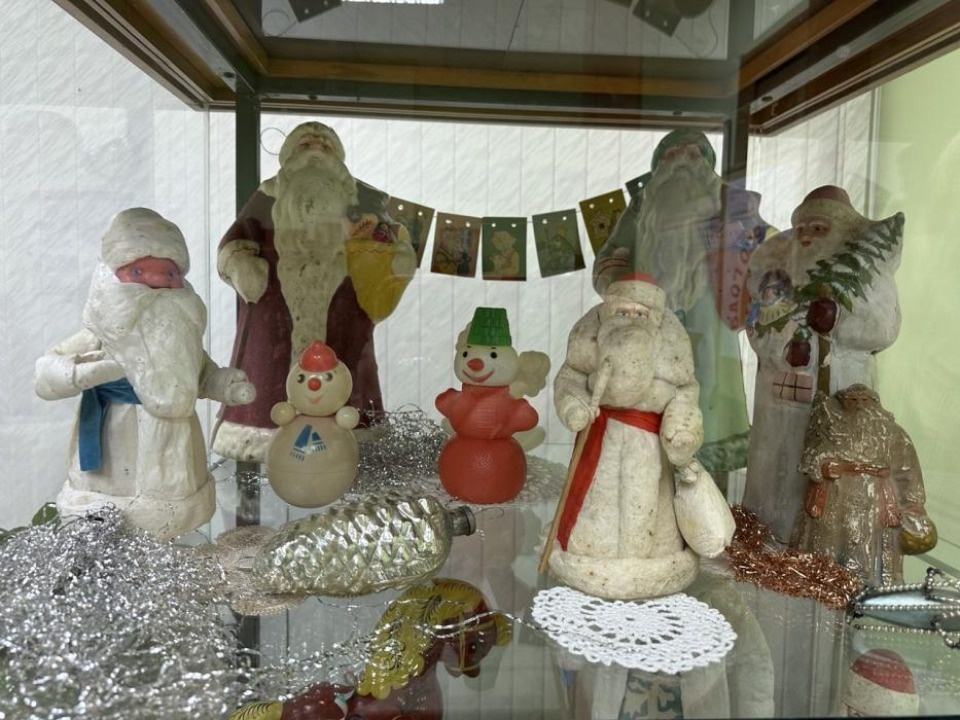 Выставка антикварных новогодних игрушек открылась в Пскове
