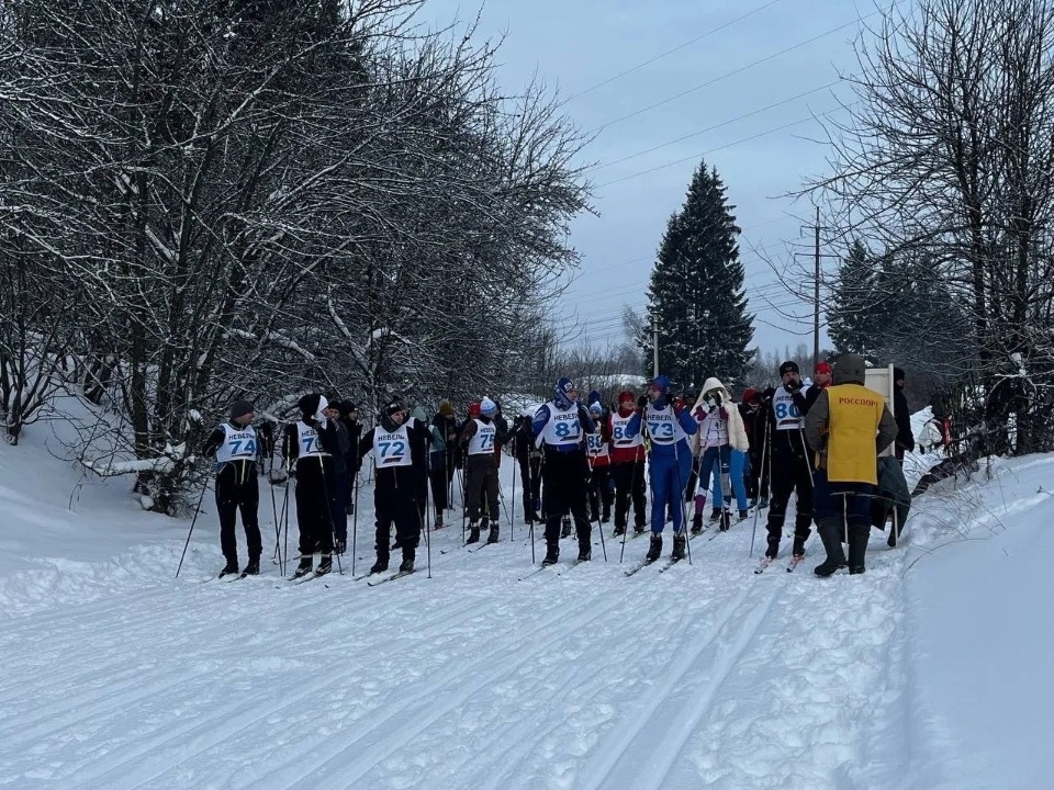 Около 190 человек собрали крупные соревнования по лыжным гонкам в Невеле