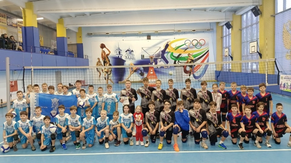 Межрегиональный турнир по волейболу «Старый Новый Год» прошел в Пскове