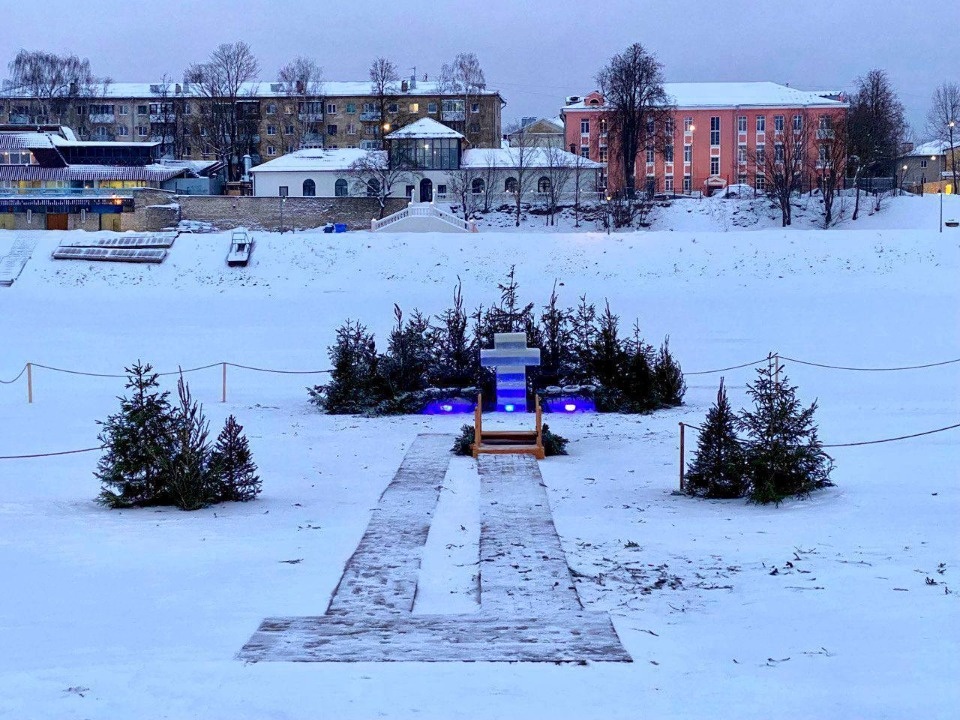 Купель у стен Мирожского монастыря вновь оборудуют в Пскове