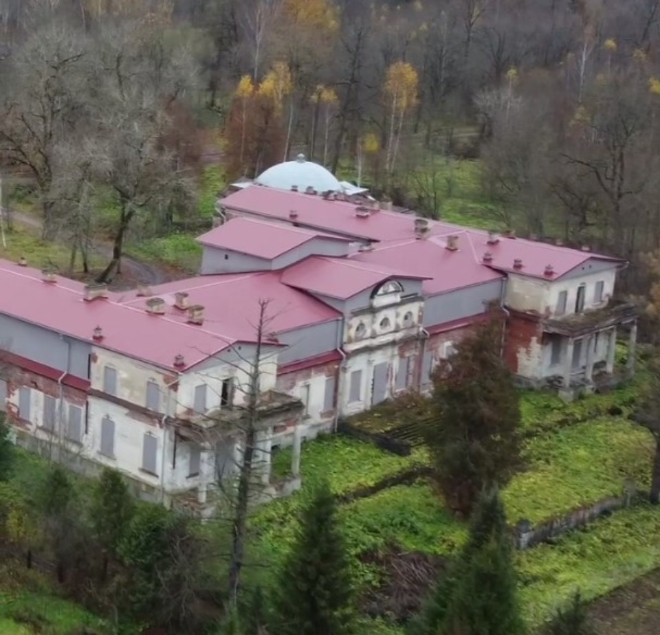 Федеральную поддержку получил проект по сохранению усадьбы Строгановых в Волышово