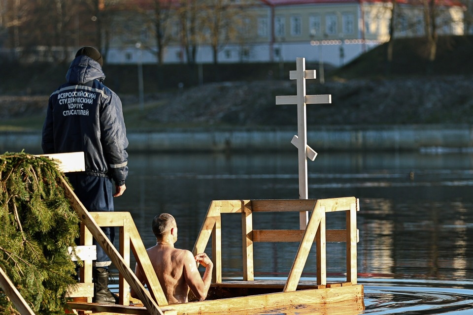 Протоирей Артемий: Прыгнуть в прорубь проще – чем прийти и покаяться