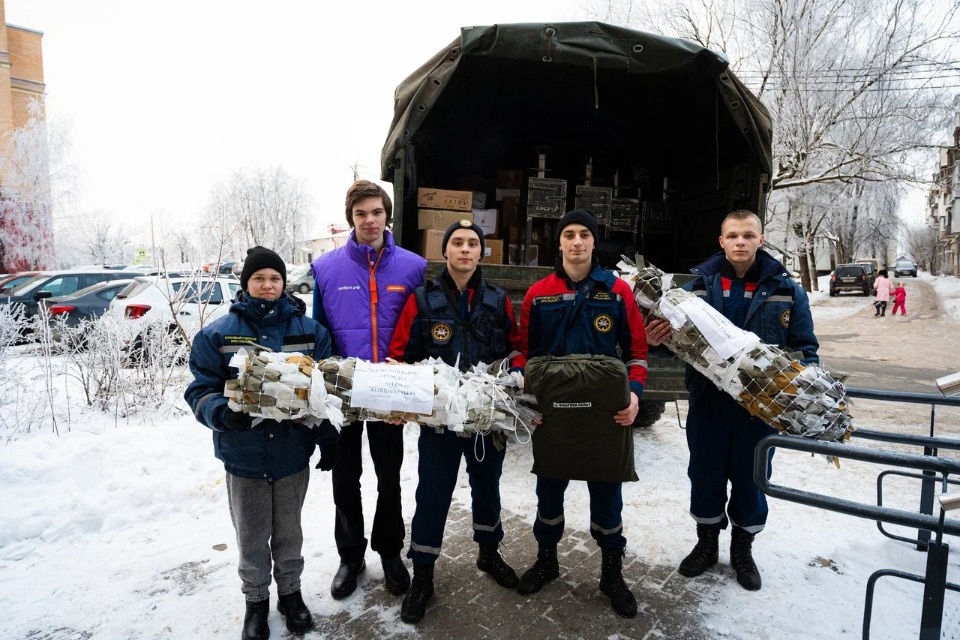 Еще более 2 тонн гумгруза отправили псковичи бойцам СВО