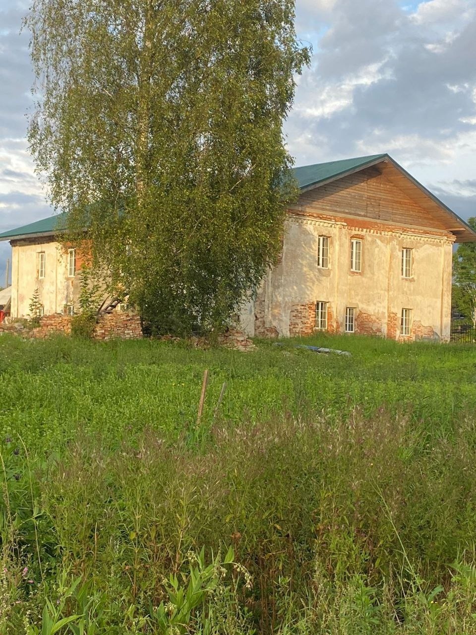 Богом незабытый