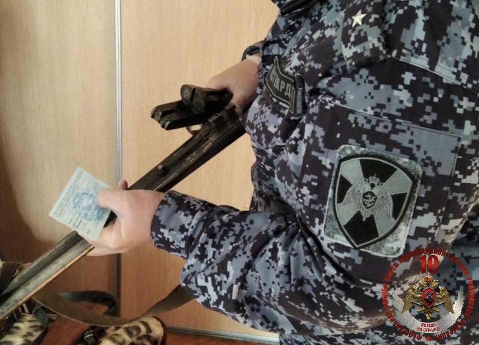 27 единиц оружия и 250 боеприпасов изъяли псковские росгвардейцы за неделю 27 единиц оружия и 250 боеприпасов изъяли псковские росгвардейцы за неделю