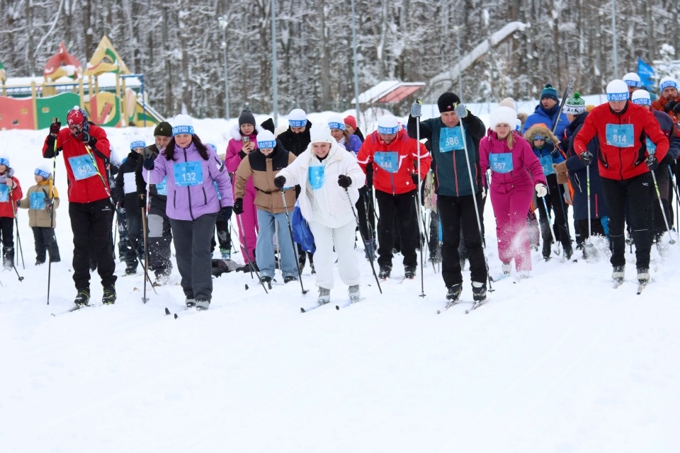 В Великих Луках подвели итоги лыжной гонки «Лыжня России» В Великих Луках подвели итоги лыжной гонки «Лыжня России»