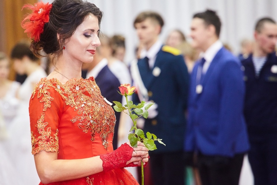 Опубликована танцевальная программа Сретенского бала в Пскове 