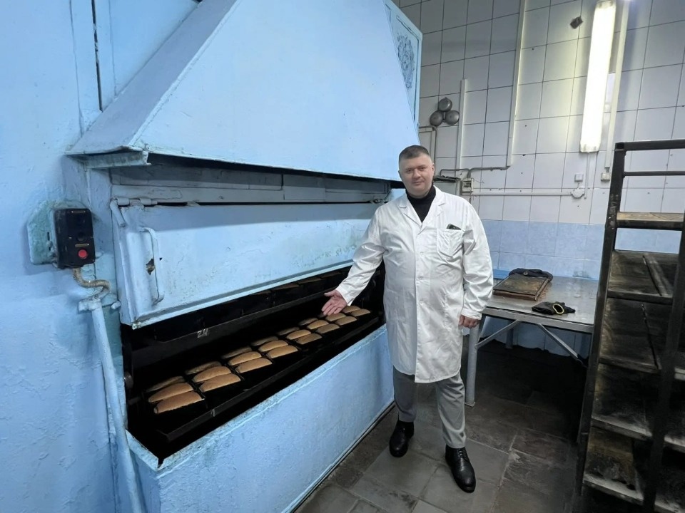 Псковские профсоюзы посетили хлебопекарню в Невельском районе
