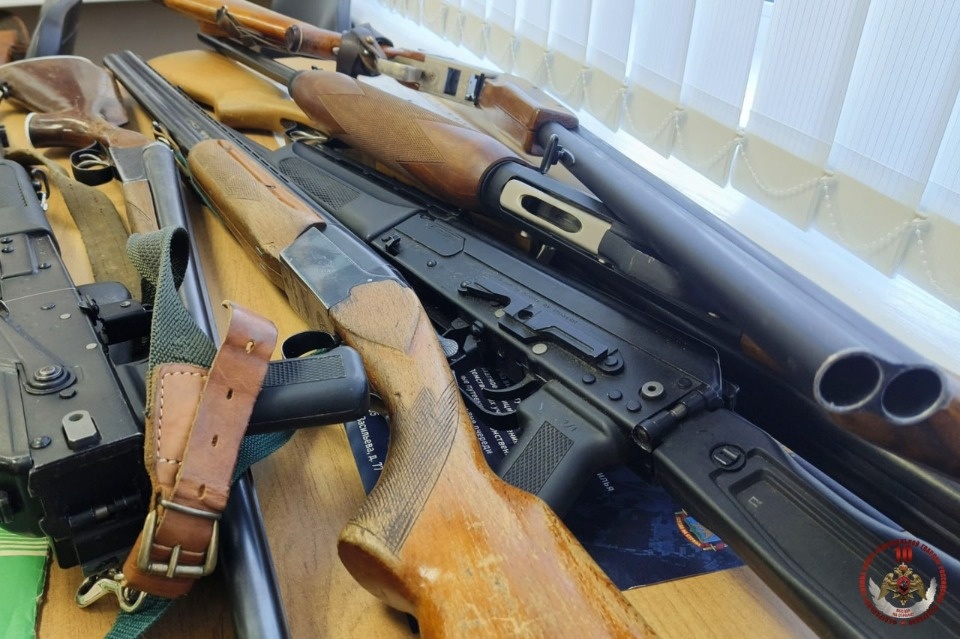 11 единиц охотничьего оружия передали псковичи на нужды СВО за день 11 единиц охотничьего оружия передали псковичи на нужды СВО за день
