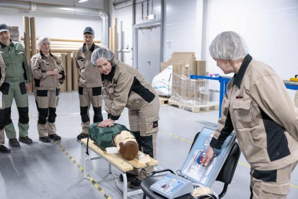 На заводе «Титан-Полимер» внедрили современное оборудование для обучения первой помощи На заводе «Титан-Полимер» внедрили современное оборудование для обучения первой помощи