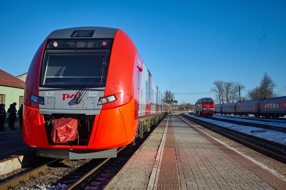  Поезд «Финист» может сменить «Ласточку» Псков – Санкт-Петербург 