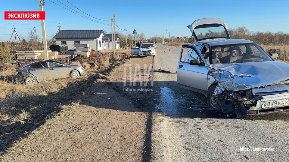 Девочке потребовалась госпитализация в результате ДТП в Псковском районе