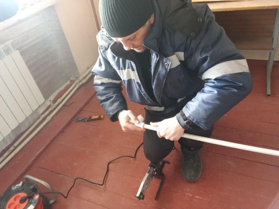 Псковичи помогают восстанавливать социальные объекты Херсонской области