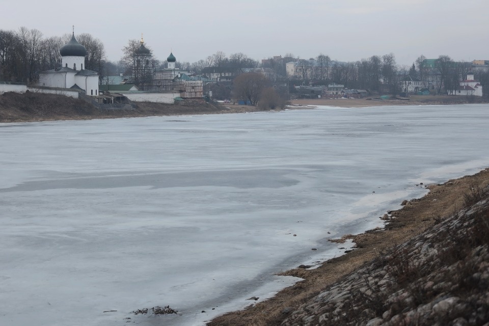 Весна ломает лёд Весна ломает лёд