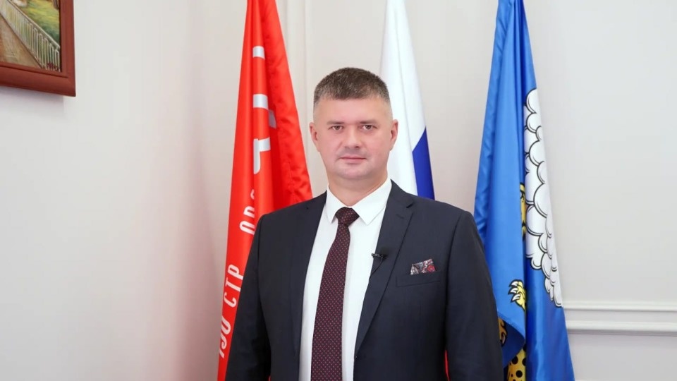 Игорь Иванов поздравил псковичей с Днём воссоединения Крыма с Россией 