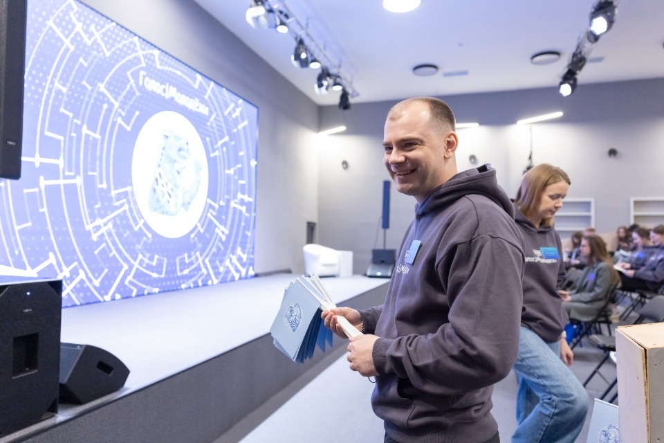 Голос молодежи Голос молодежи