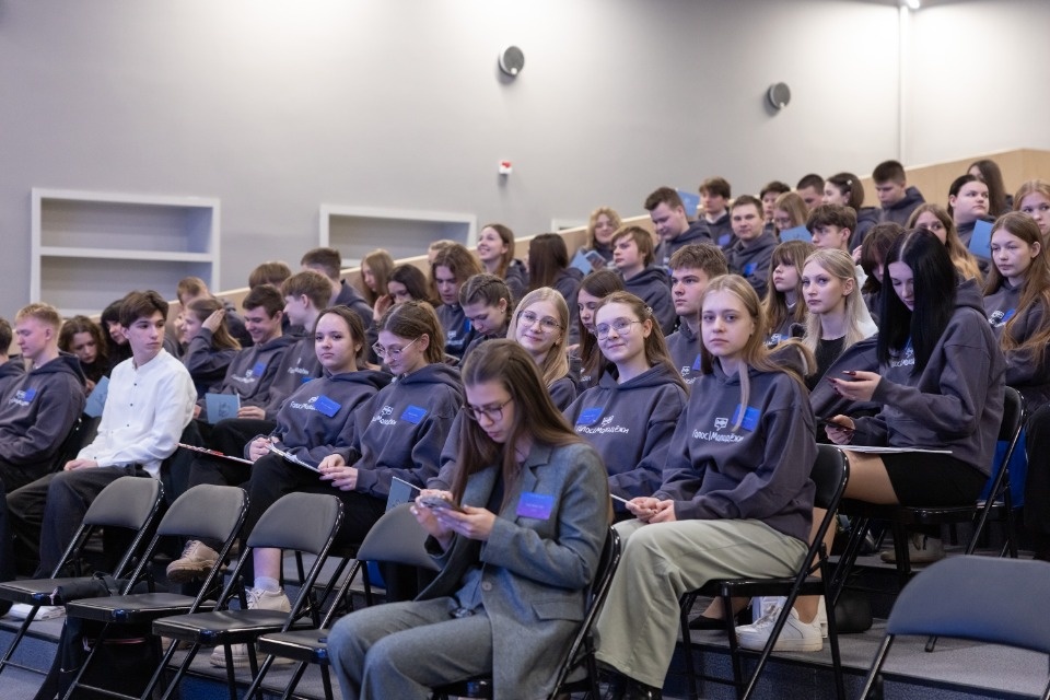 Голос молодежи Голос молодежи