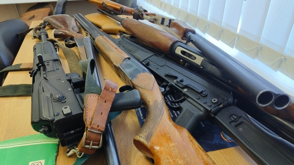 Еще 22 единицы оружия изъяли росгвардейцы у псковичей за неделю Еще 22 единицы оружия изъяли росгвардейцы у псковичей за неделю