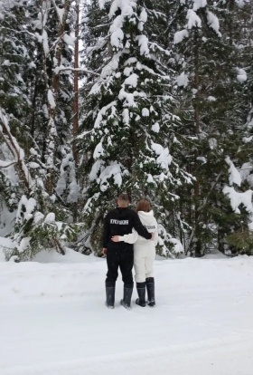 Вместо фаты каска