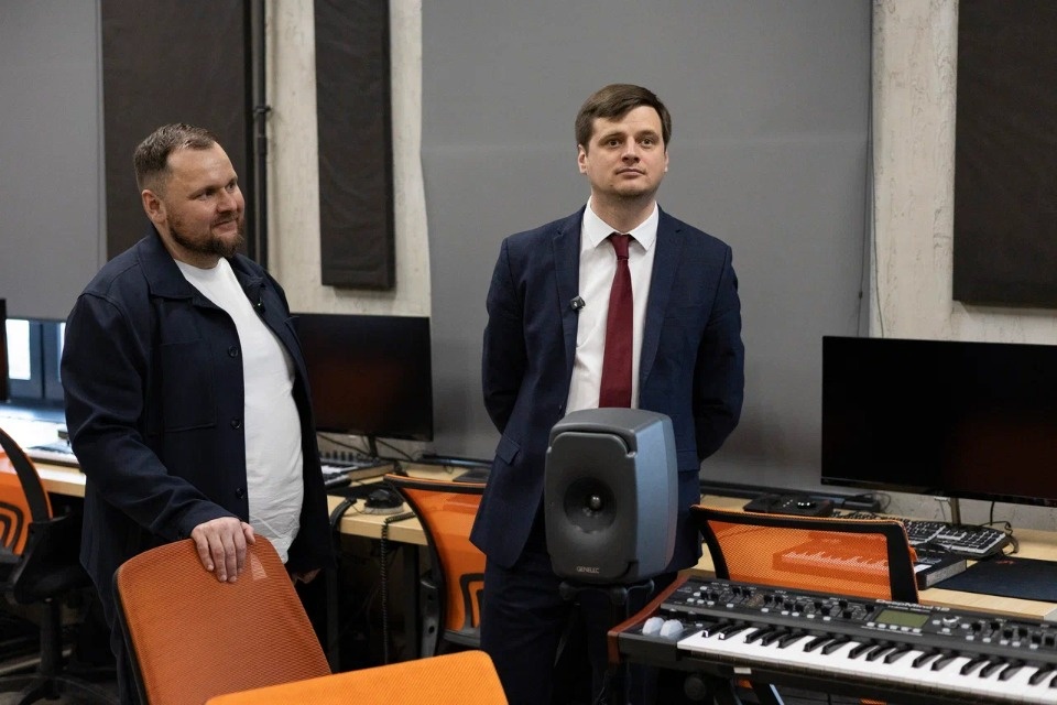 Заместитель руководителя Росмолодежи посетил Дом молодежи в Пскове