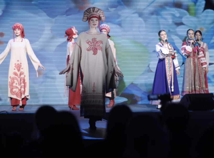 Краски этноса