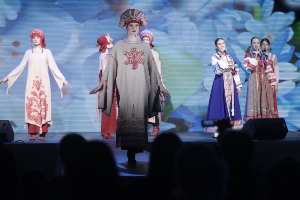 Краски этноса