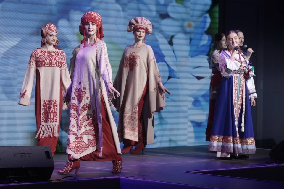 Краски этноса