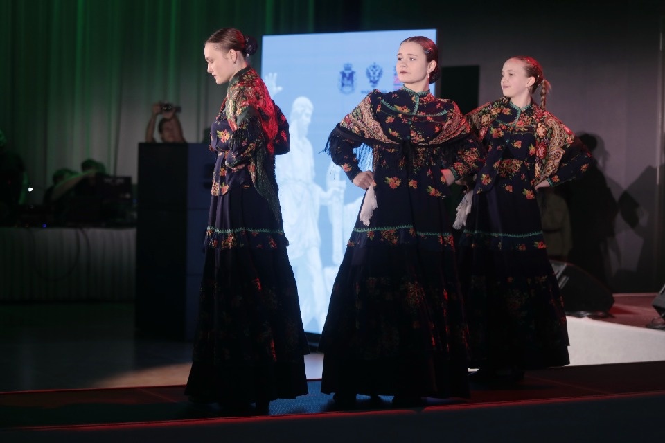 Краски этноса