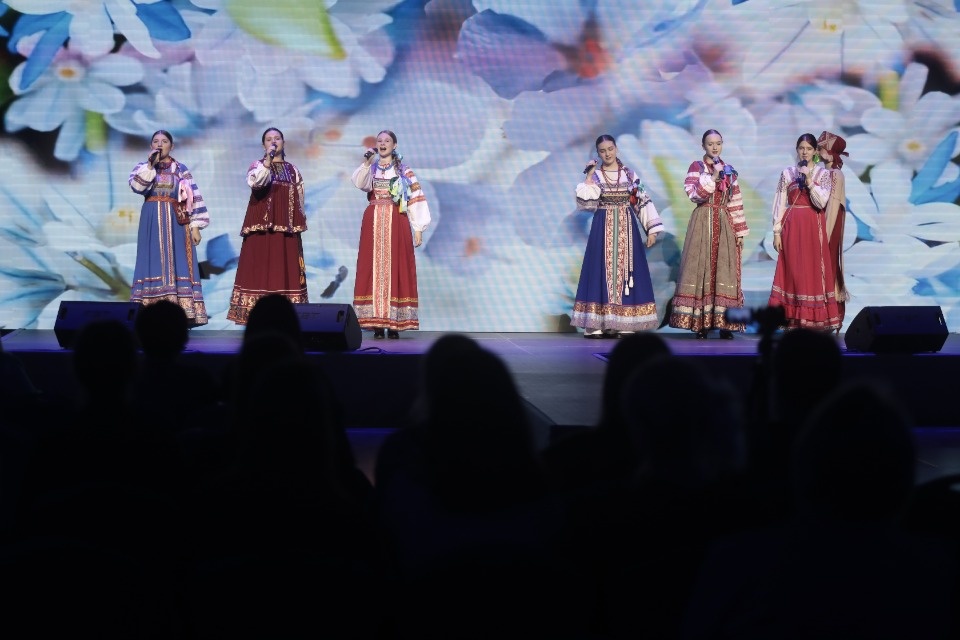 Краски этноса