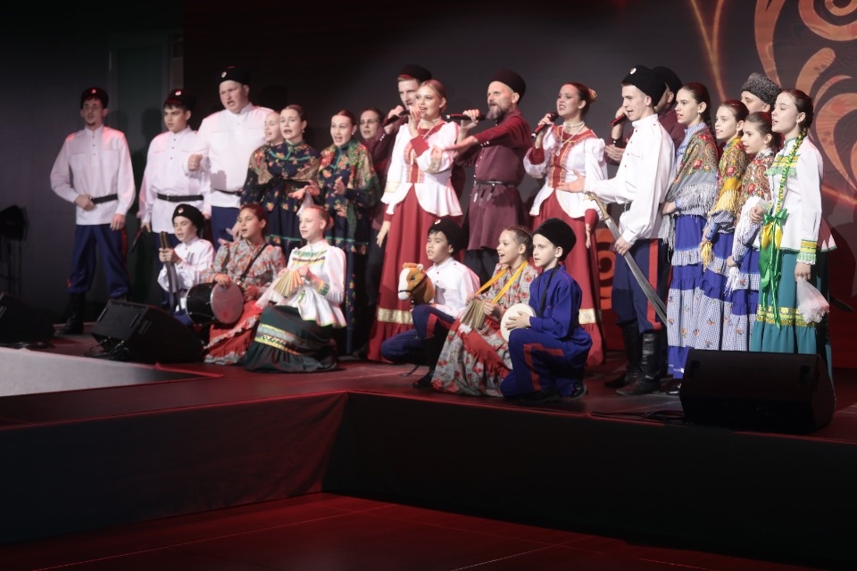 Краски этноса