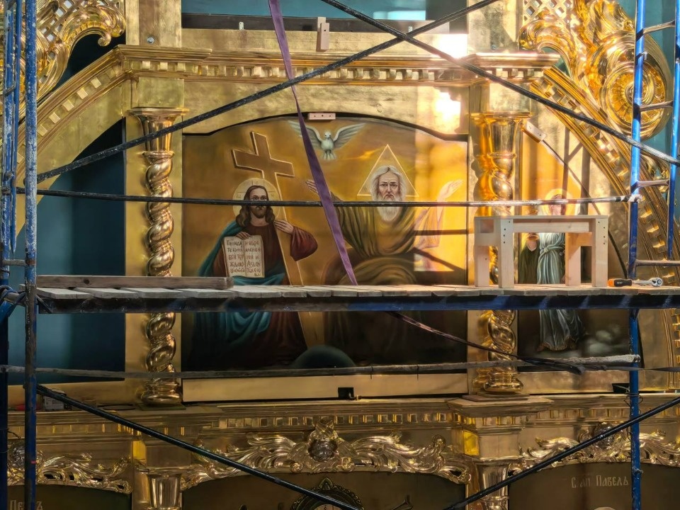 В Печорах продолжается монтаж иконостаса церкви Сорока Севастийских мучеников В Печорах продолжается монтаж иконостаса церкви Сорока Севастийских мучеников