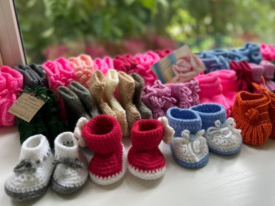 Марафон по вязанию пинеток пройдет в Пскове