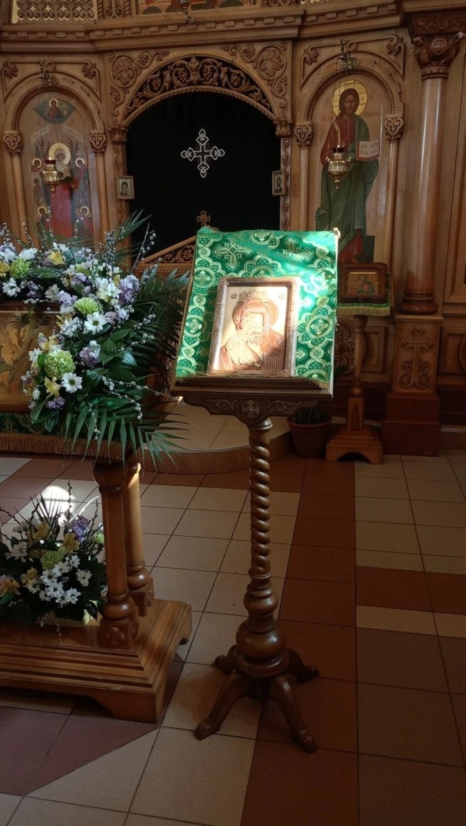 В Белгородскую область доставили образ себежской иконы Божией Матери В Белгородскую область доставили образ себежской иконы Божией Матери