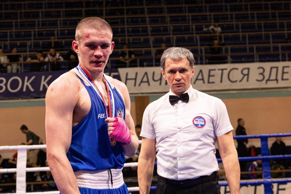 Бронзовым призером всероссийских соревнований стал псковский боксёр