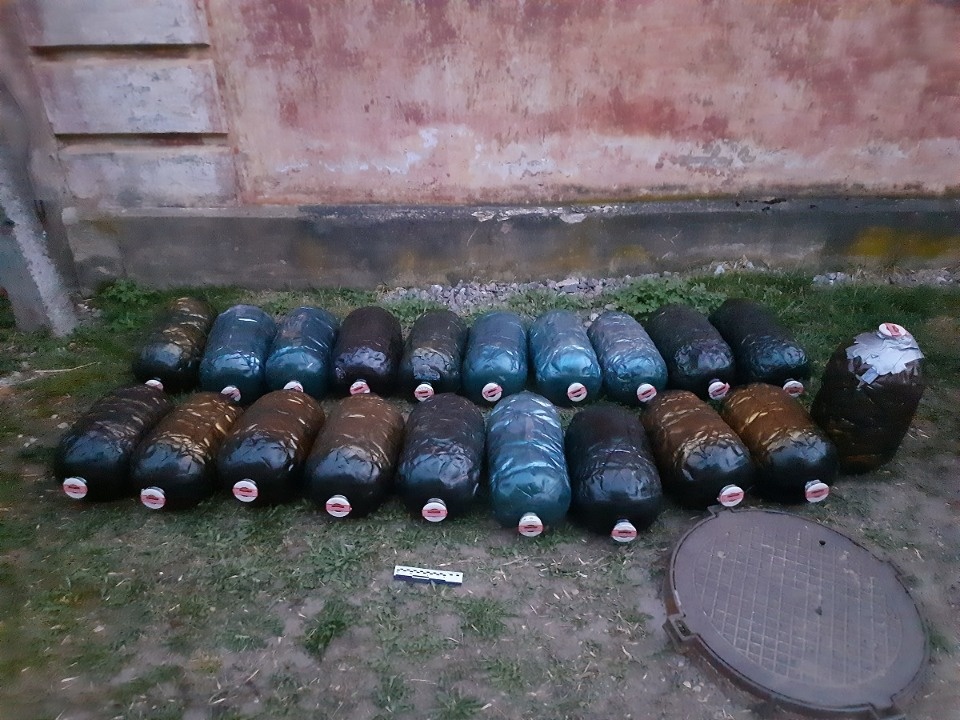 Псковичей будут судить за кражу дизельного топлива из тепловоза Псковичей будут судить за кражу дизельного топлива из тепловоза