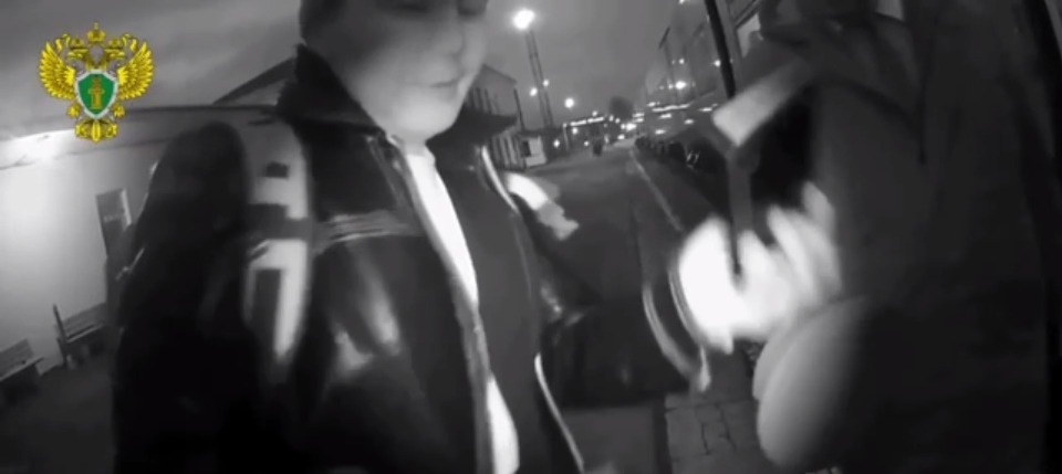 Житель Бурятии предстанет перед судом на нападение на полицейского в Пскове