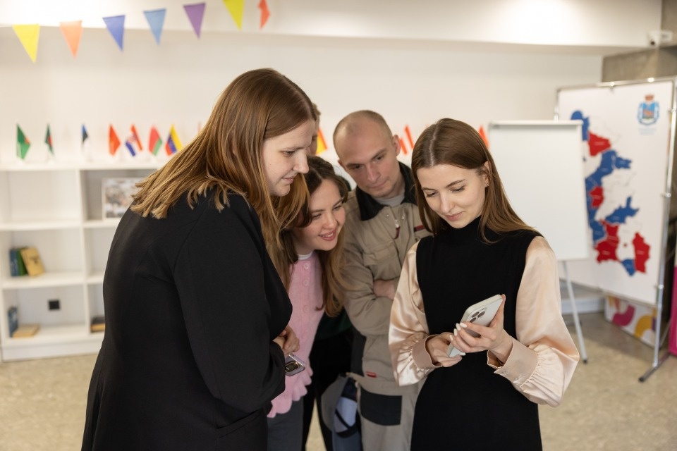 Молодежный Совет завода «Титан-Полимер» и правительство Псковской области договорились о совместных проектах для молодежи региона