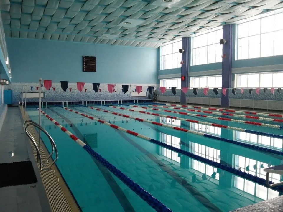 Спортивную школу «Барс» закрыли на реконструкцию в Пскове Спортивную школу «Барс» закрыли на реконструкцию в Пскове