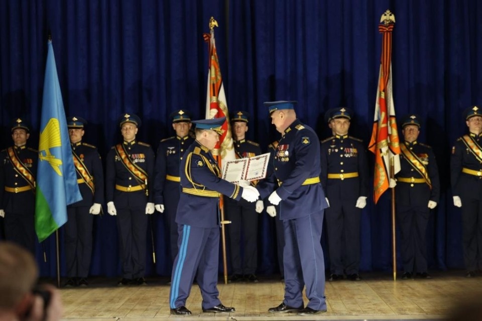 35-му отдельному медицинскому отряду Псковской дивизии вручили боевое знамя 