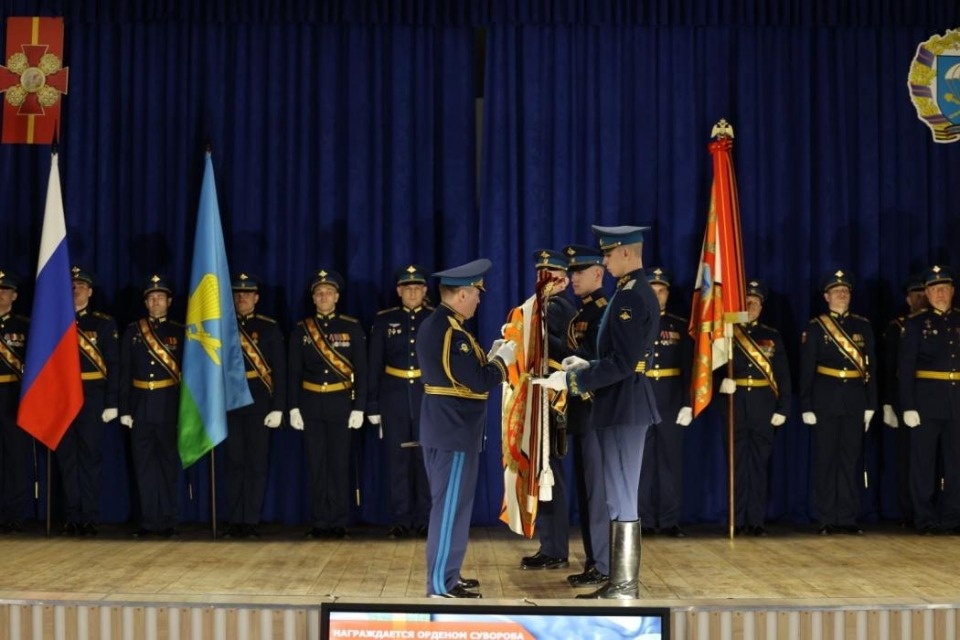 35-му отдельному медицинскому отряду Псковской дивизии вручили боевое знамя 